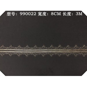990022